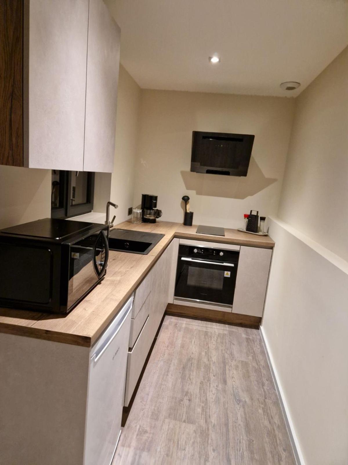 La Combe Apartment *